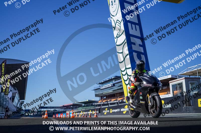 France;Le Mans;event digital images;motorbikes;no limits;peter wileman photography;trackday;trackday digital images